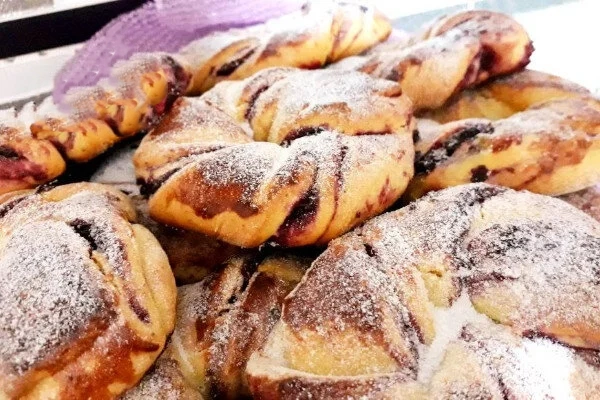 Vişneli Açma